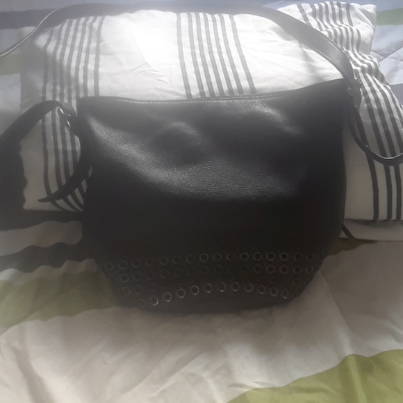 Couch back - Picture 3 of 3